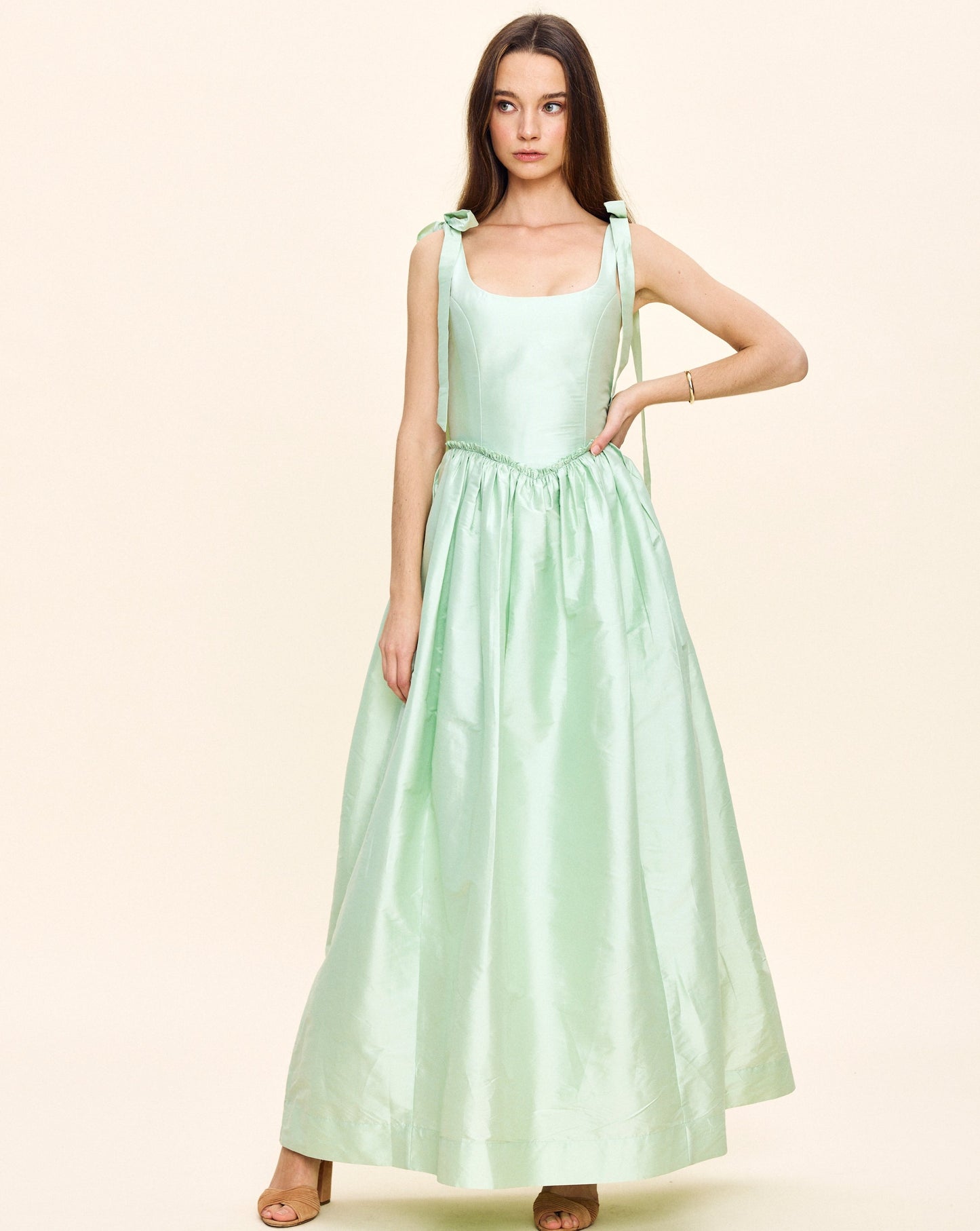 Marie Dress in Pistachio