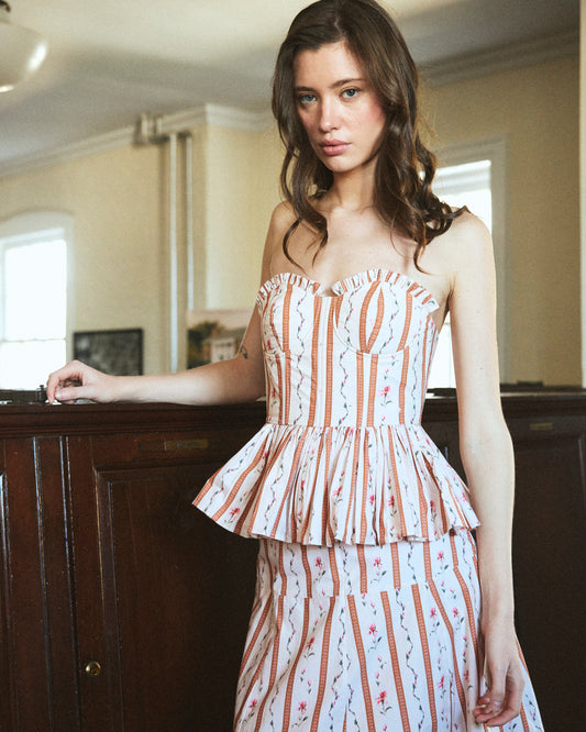 Charlotte Bustier in Chérie