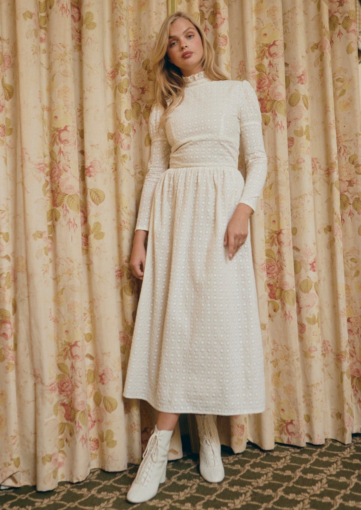 Dutton Dress in Ivory Lace
